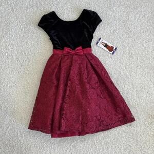 NWT Jona Michelle Girls Velvet and Lace Dress with Bow Accent (size 10)